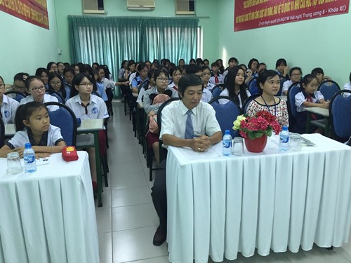Cuộc thi “Prudential – Văn hay chữ tốt” lần thứ 17 năm 2016